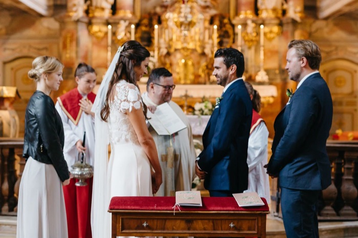 Hochzeit in der Kirche, christliches Eheversprechen