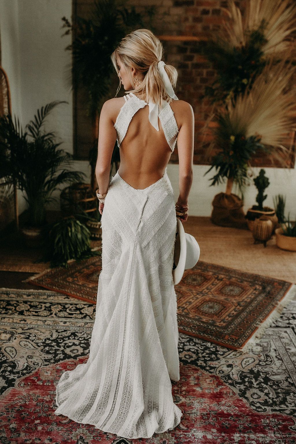 Meerjungfrau Brautkleid mit Rückenausschnitt