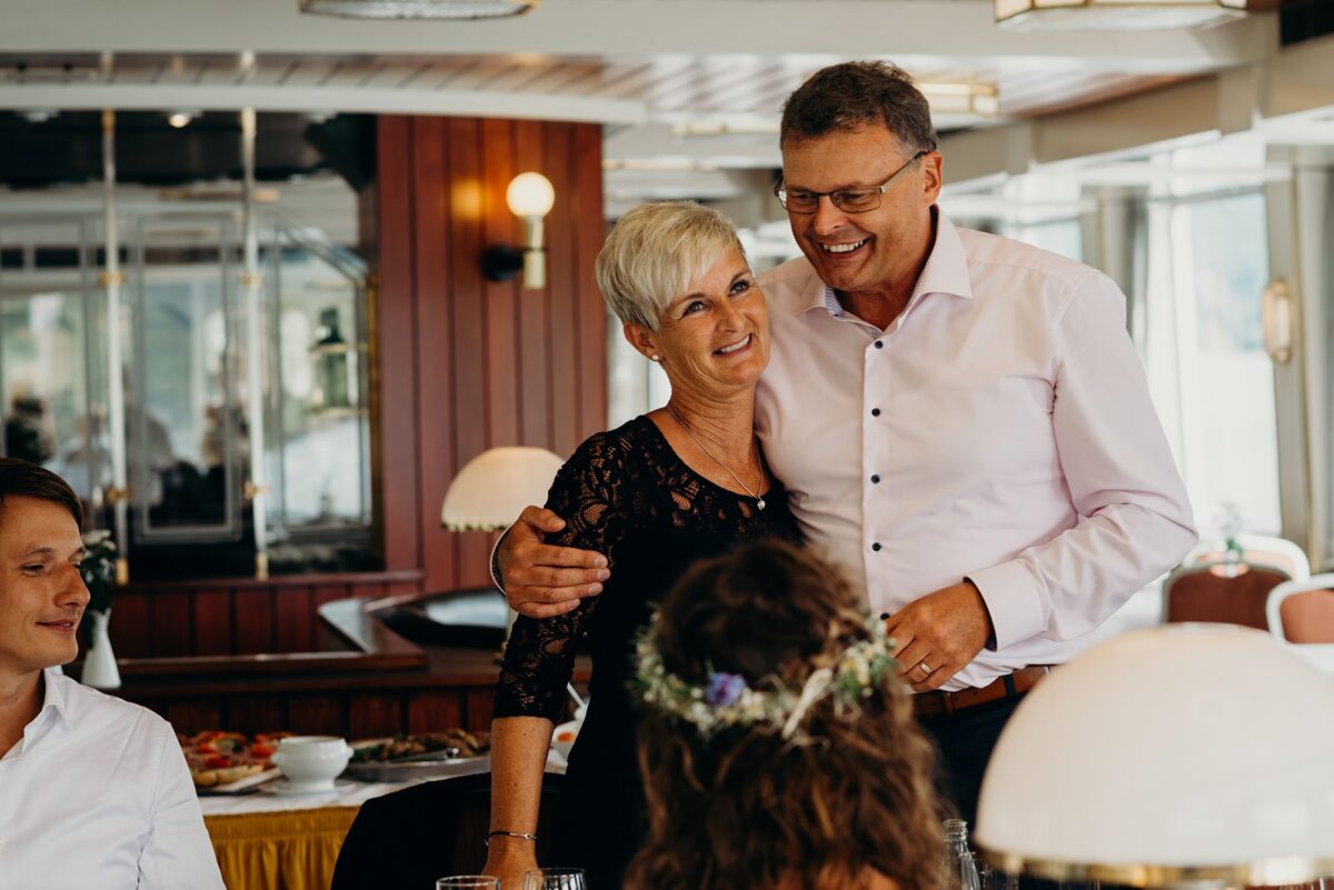 Hochzeitsrede Bräutigam Vater - Tipps & Ideen I WeddyPlace