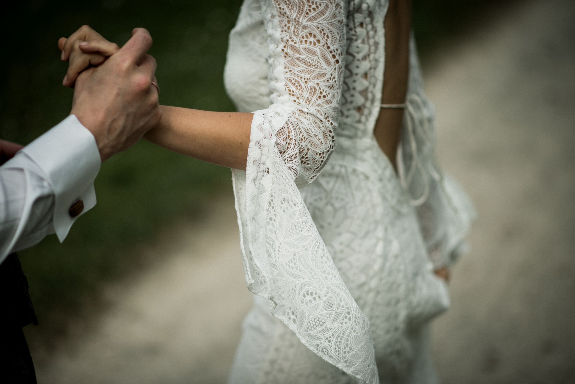 Ein Vintage Brautkleid mit Rückenausschnitt
