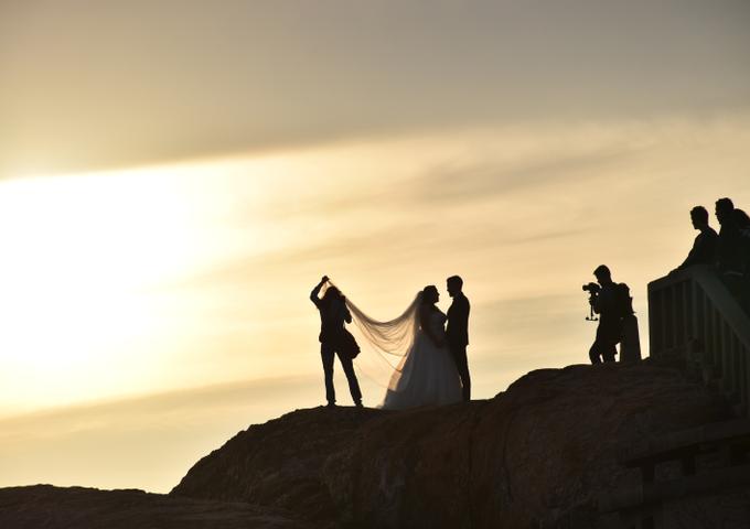 Brautpaarshooting auf einem Berg